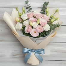 Букет цветов из:  Лизиантусы #REPLACE_PRED# Сосновке