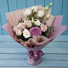 Букет цветов из:  Розы и Лизиантусы в Сосновке