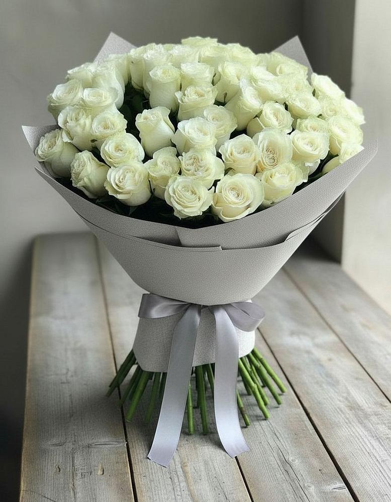 Букет 35 Белых роз в Сосновке