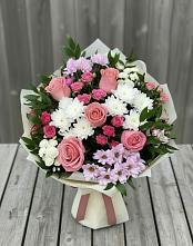 Букет цветов из:  Альстромерии, Гвоздики, Розы и Хризантемы в Сосновке