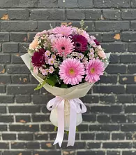 Букет цветов из:  Герберы и Хризантемы #REPLACE_PRED# Сосновке